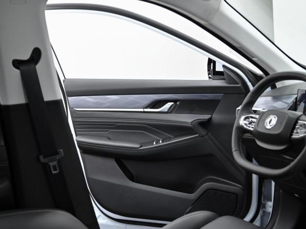 Dongfeng Mage с пробегом 2025 года, цена 2 499 000 рублей, 14 км, внедорожник, Автокод Объявления