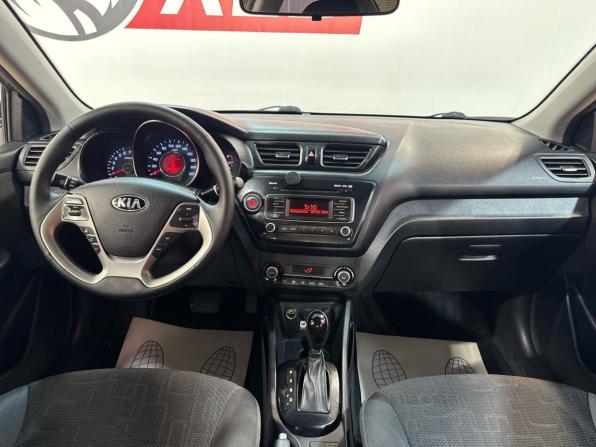 Kia Rio III Рестайлинг с пробегом 2015 года, цена 970 000 рублей, 144322 км, седан, Автокод Объявления