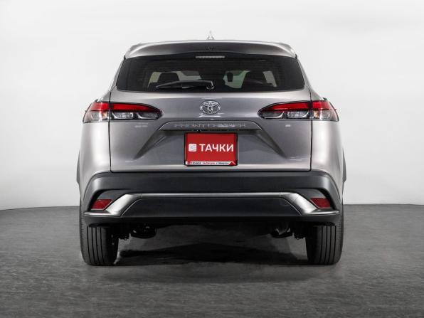 Toyota Frontlander с пробегом 2023 года, цена 3 000 000 рублей, 38389 км, внедорожник, Автокод Объявления