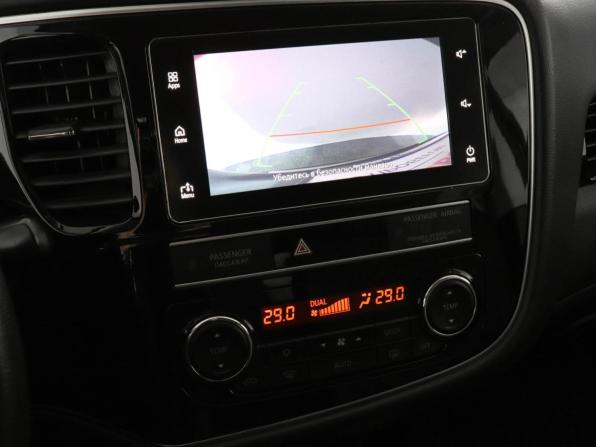 Mitsubishi Outlander III Рестайлинг 3 с пробегом 2019 года, цена 2 299 000 рублей, 75768 км, внедорожник, Автокод Объявления