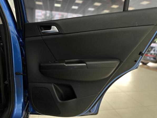 Kia Sportage IV Рестайлинг с пробегом 2019 года, цена 1 770 000 рублей, 195995 км, внедорожник, Автокод Объявления