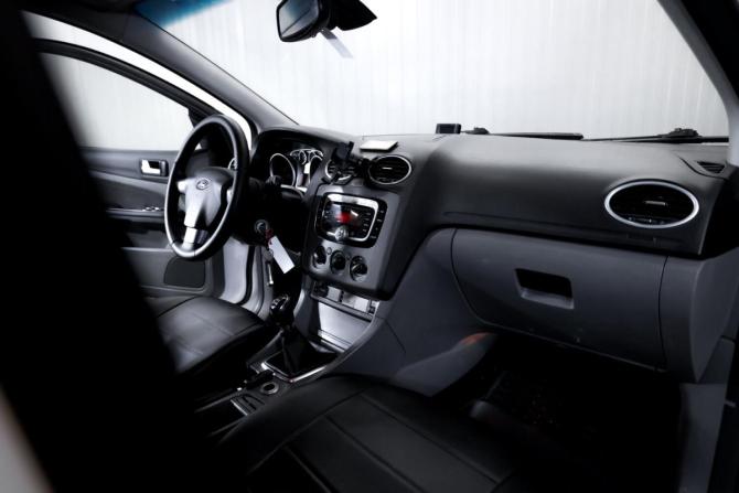 Ford Focus II Рестайлинг с пробегом 2008 года, цена 550 000 рублей, 242092 км, универсал, Автокод Объявления