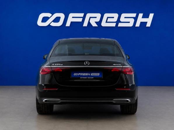 Mercedes-Benz E-Класс V (W213 S213 C238) Рестайлинг с пробегом 2024 года, цена 6 785 777 рублей, 17580 км, седан, Автокод Объявления