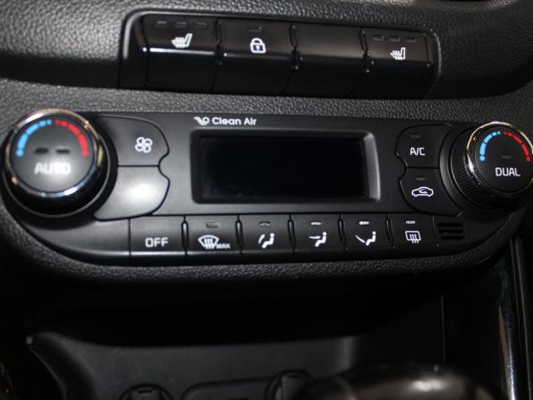 Kia Ceed II с пробегом 2013 года, цена 1 049 900 рублей, 197046 км, универсал, Автокод Объявления