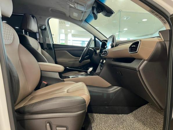 Hyundai Santa Fe IV с пробегом 2018 года, цена 3 710 000 рублей, 67904 км, внедорожник, Автокод Объявления