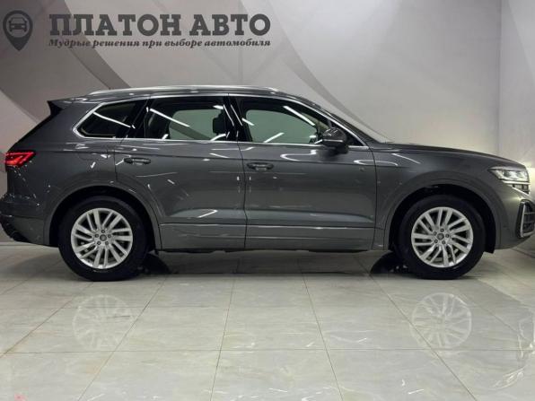 Новый Volkswagen Touareg III Рестайлинг 2025 года, цена 8 199 000 рублей, внедорожник, Автокод Объявления