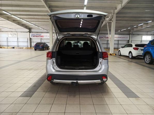 Mitsubishi Outlander III Рестайлинг 2 с пробегом 2017 года, цена 1 990 000 рублей, 145215 км, внедорожник, Автокод Объявления