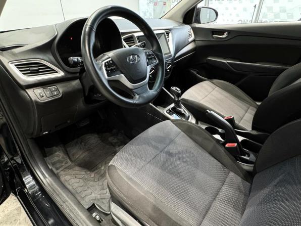 Hyundai Solaris II с пробегом 2019 года, цена 1 260 000 рублей, 162664 км, седан, Автокод Объявления
