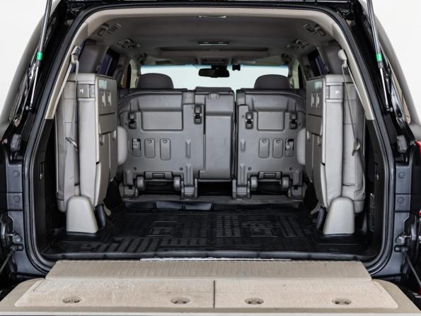 Toyota Land Cruiser 200 Series с пробегом 2010 года, цена 2 399 000 рублей, 378281 км, внедорожник, Автокод Объявления