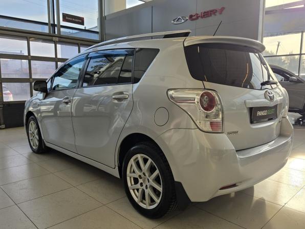 Toyota Verso I с пробегом 2010 года, цена 1 099 000 рублей, 246805 км, компактвэн, Автокод Объявления