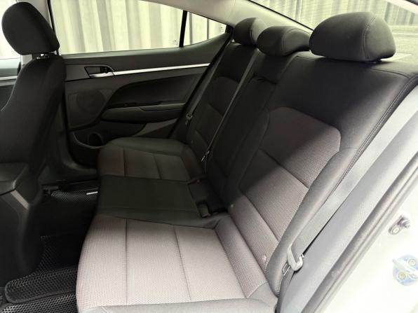Hyundai Elantra VI (AD) с пробегом 2019 года, цена 1 399 000 рублей, 132012 км, седан, Автокод Объявления