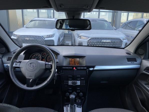 Opel Astra H Рестайлинг с пробегом 2010 года, цена 499 000 рублей, 296018 км, седан, Автокод Объявления