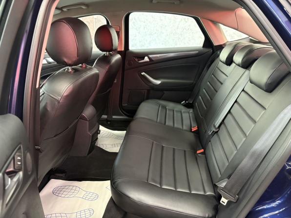 Ford Mondeo IV Рестайлинг с пробегом 2013 года, цена 1 299 000 рублей, 101798 км, седан, Автокод Объявления