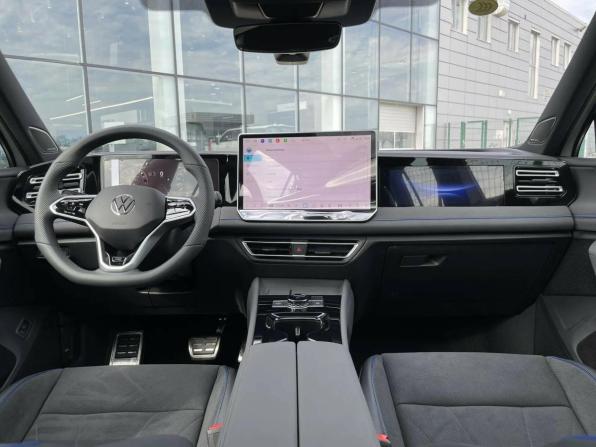 Volkswagen Tiguan III (China Market) с пробегом 2026 года, цена 4 725 000 рублей, 30 км, внедорожник, Автокод Объявления