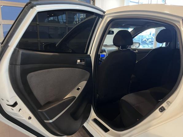 Hyundai Solaris I с пробегом 2011 года, цена 481 000 рублей, 241941 км, седан, Автокод Объявления