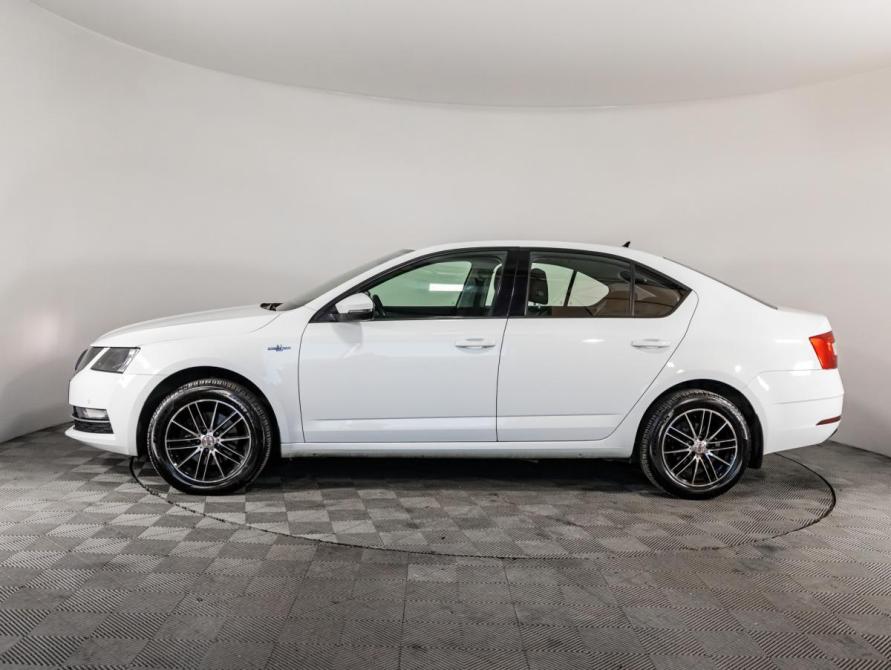 Skoda Octavia III (A7) Рестайлинг Санкт-Петербург  - изображение 8