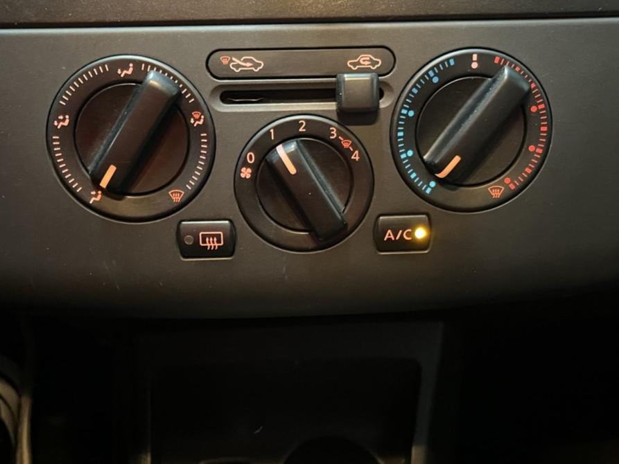 Nissan Tiida I Рестайлинг Курск  - изображение 12