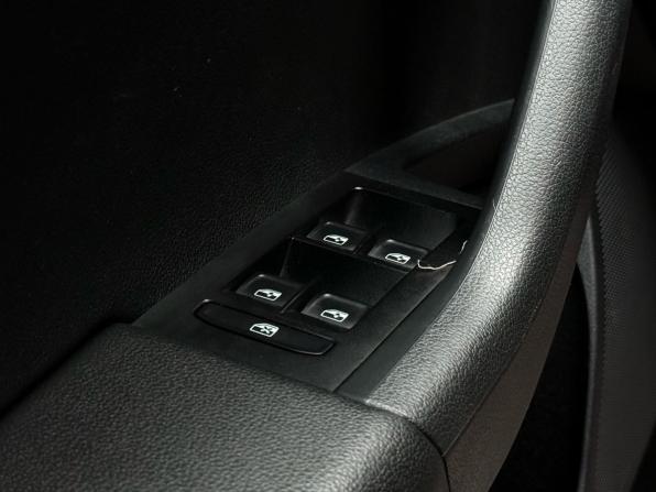 Skoda Octavia III (A7) Рестайлинг с пробегом 2018 года, цена 1 849 000 рублей, 119500 км, лифтбек, Автокод Объявления