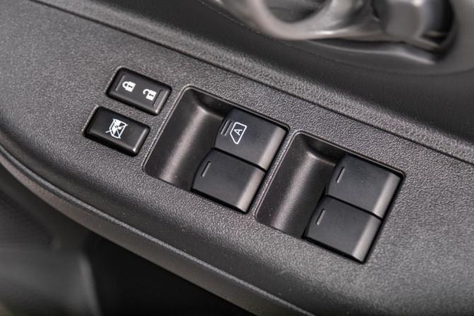 Nissan March IV (K13) Рестайлинг с пробегом 2020 года, цена 1 039 000 рублей, 23500 км, хэтчбек, Автокод Объявления