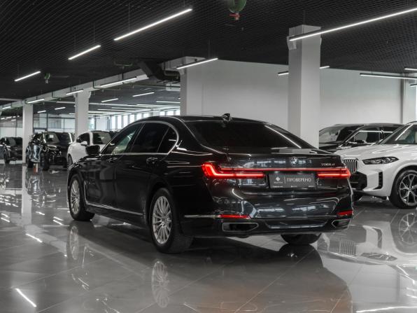 BMW 7 серии VI (G11/G12) Рестайлинг с пробегом 2020 года, цена 3 900 000 рублей, 245500 км, седан, Автокод Объявления