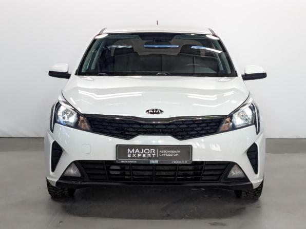 Kia Rio IV Рестайлинг с пробегом 2021 года, цена 1 515 000 рублей, 118948 км, седан, Автокод Объявления