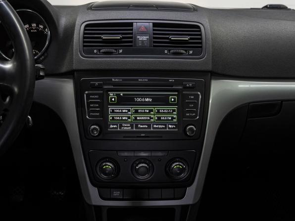 Skoda Yeti I с пробегом 2012 года, цена 799 000 рублей, 226351 км, внедорожник, Автокод Объявления