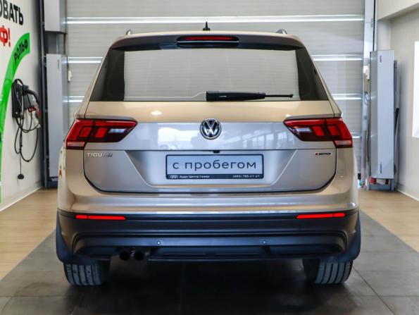 Volkswagen Tiguan II с пробегом 2020 года, цена 2 775 000 рублей, 75058 км, внедорожник, Автокод Объявления
