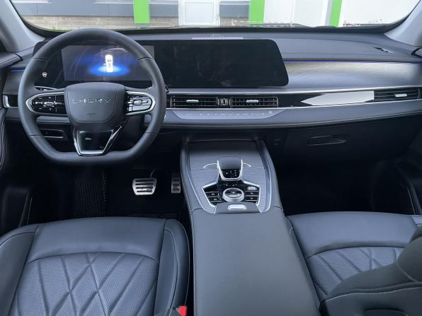 Chery Tiggo 8 Pro Max I Рестайлинг с пробегом 2024 года, цена 2 731 000 рублей, 3950 км, внедорожник, Автокод Объявления