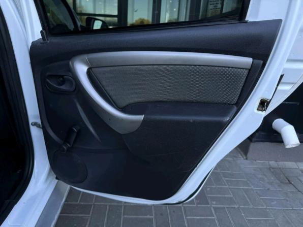 Renault Duster I с пробегом 2014 года, цена 1 055 000 рублей, 131368 км, внедорожник, Автокод Объявления
