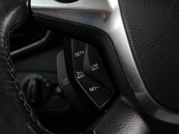 Ford Kuga II с пробегом 2013 года, цена 1 295 000 рублей, 136847 км, внедорожник, Автокод Объявления
