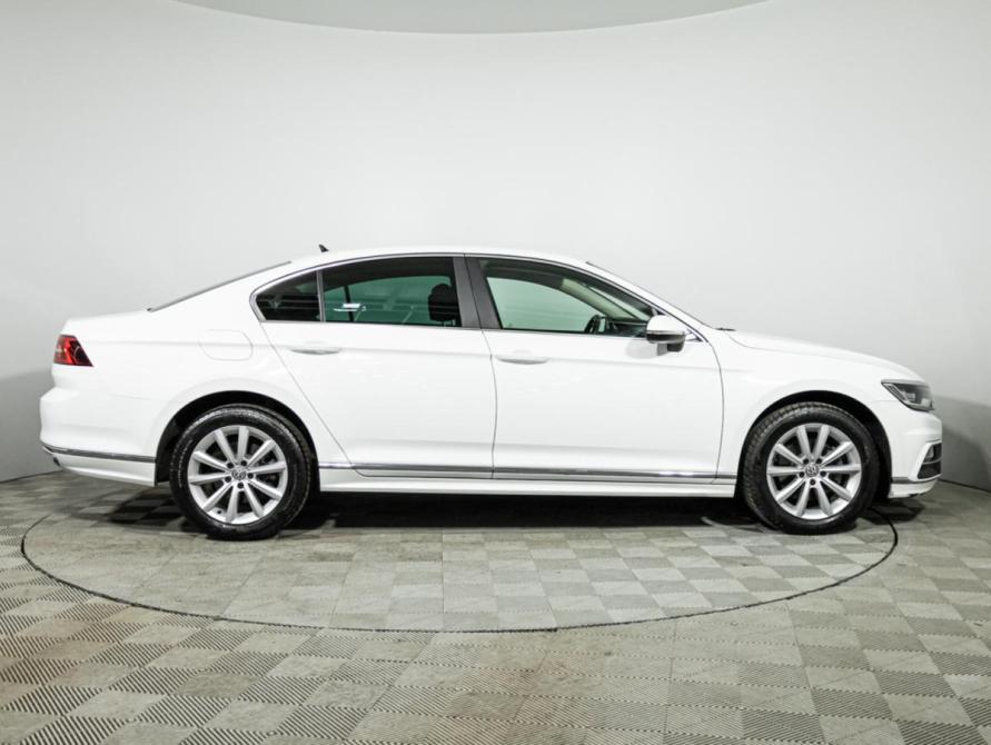 Volkswagen Passat B8 Санкт-Петербург  - изображение 4