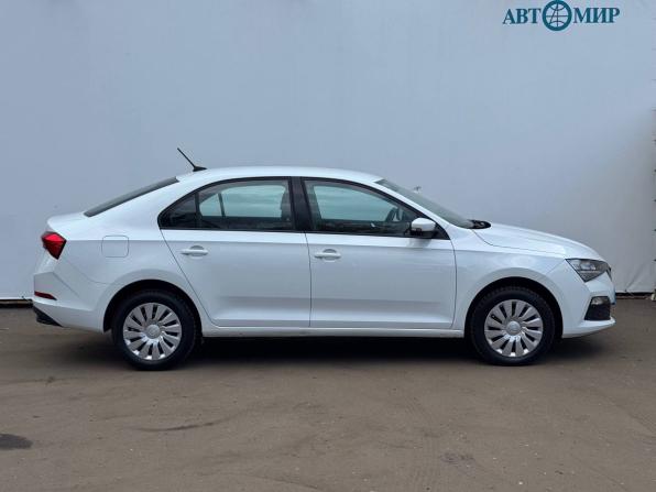 Skoda Rapid II с пробегом 2021 года, цена 1 795 500 рублей, 83243 км, лифтбек, Автокод Объявления