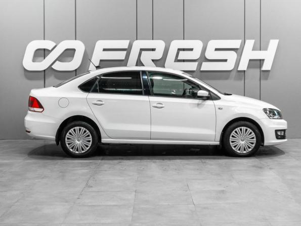 Volkswagen Polo V Рестайлинг с пробегом 2017 года, цена 1 149 000 рублей, 150981 км, седан, Автокод Объявления