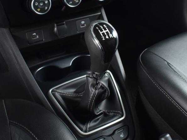Lada (ВАЗ) Vesta I Рестайлинг (NG) с пробегом 2023 года, цена 1 219 999 рублей, 41079 км, седан, Автокод Объявления