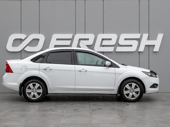 Ford Focus II Рестайлинг с пробегом 2010 года, цена 755 000 рублей, 295637 км, седан, Автокод Объявления