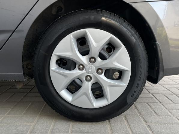 Hyundai Solaris I Рестайлинг с пробегом 2014 года, цена 925 000 рублей, 170720 км, седан, Автокод Объявления