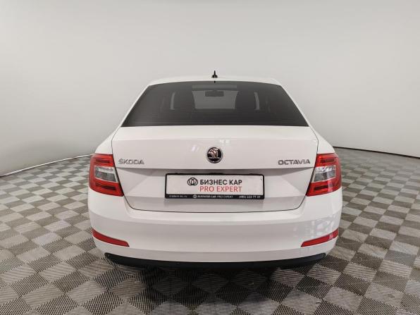 Skoda Octavia III (A7) с пробегом 2015 года, цена 1 299 000 рублей, 244144 км, лифтбек, Автокод Объявления