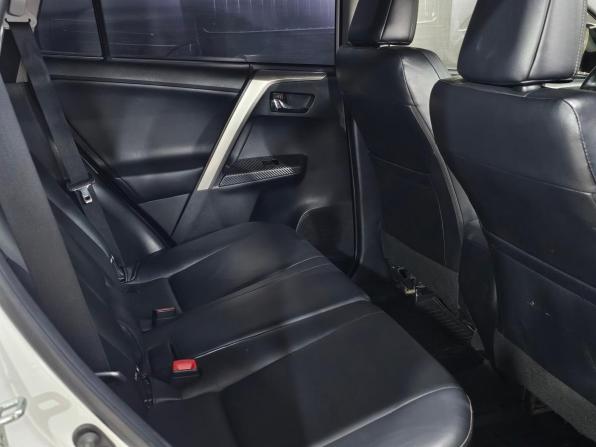 Toyota RAV4 IV (XA40) с пробегом 2013 года, цена 1 975 000 рублей, 127880 км, внедорожник, Автокод Объявления