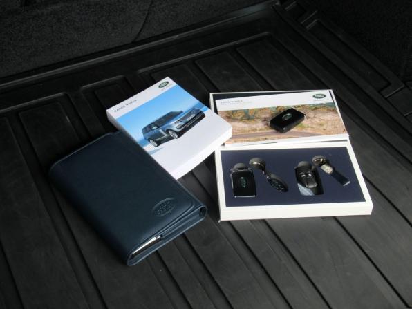 Land Rover Range Rover IV Рестайлинг с пробегом 2018 года, цена 7 500 000 рублей, 173816 км, внедорожник, Автокод Объявления