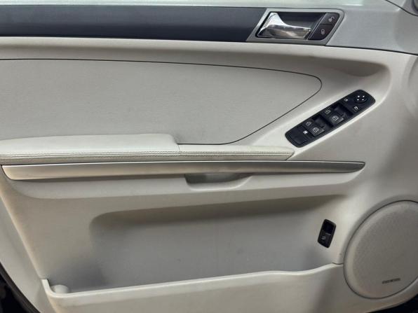 Mercedes-Benz M-Класс II (W164) с пробегом 2005 года, цена 850 000 рублей, 216535 км, внедорожник, Автокод Объявления
