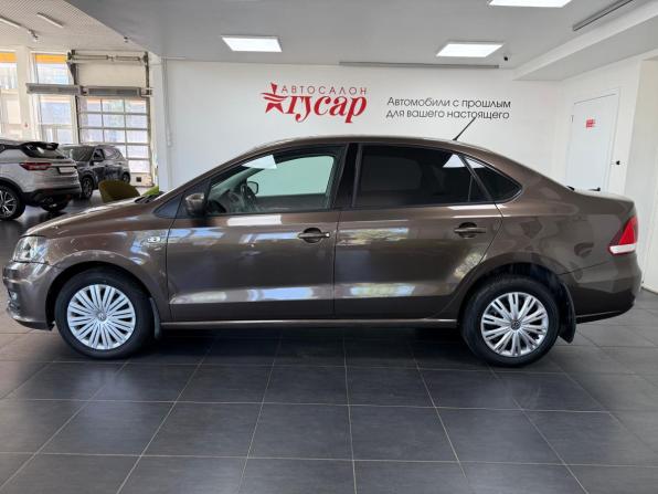 Volkswagen Polo V Рестайлинг с пробегом 2016 года, цена 1 048 000 рублей, 103369 км, седан, Автокод Объявления