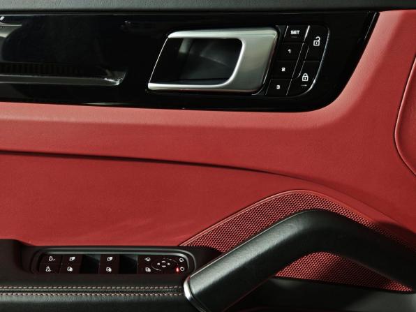 Porsche Cayenne III с пробегом 2021 года, цена 8 850 000 рублей, 49876 км, внедорожник, Автокод Объявления