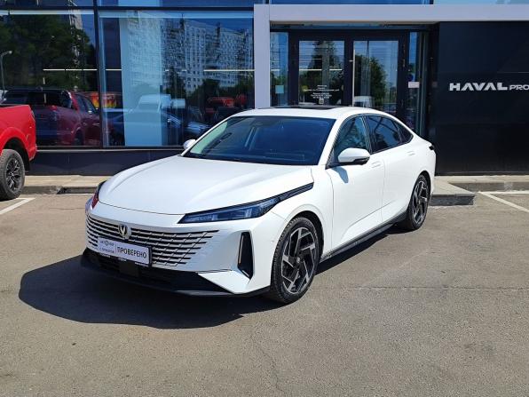 Changan Lamore с пробегом 2024 года, цена 2 010 000 рублей, 12373 км, седан, Автокод Объявления