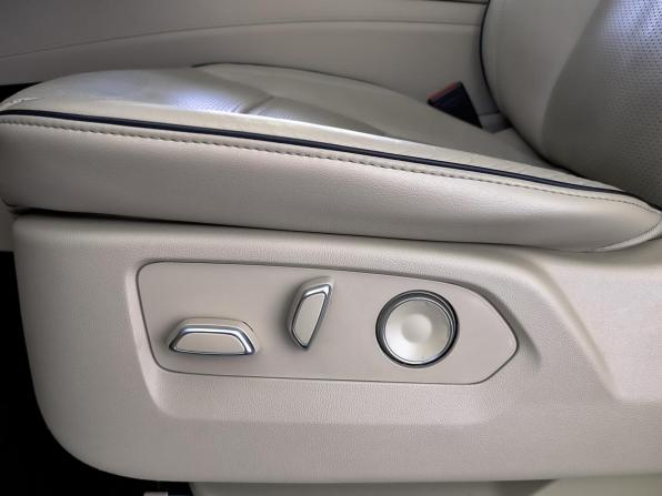 Cadillac Escalade V с пробегом 2021 года, цена 8 670 000 рублей, 85943 км, внедорожник, Автокод Объявления