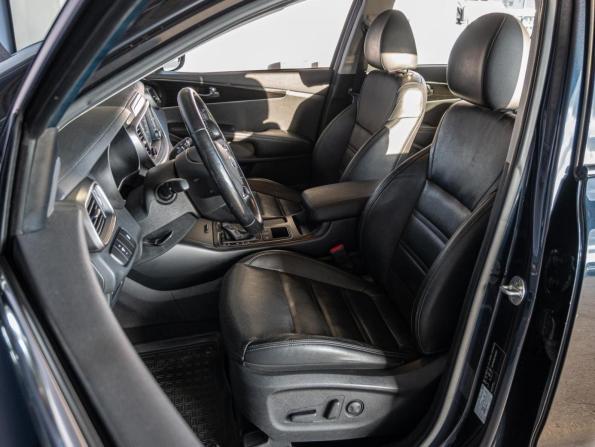 Kia Sorento III Prime Рестайлинг с пробегом 2019 года, цена 2 400 000 рублей, 174954 км, внедорожник, Автокод Объявления