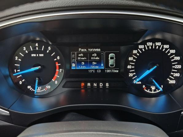 Ford Mondeo V с пробегом 2018 года, цена 1 439 000 рублей, 198169 км, седан, Автокод Объявления