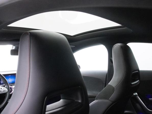 Mercedes-Benz CLA II (C118 X118) с пробегом 2021 года, цена 3 570 000 рублей, 33740 км, седан, Автокод Объявления