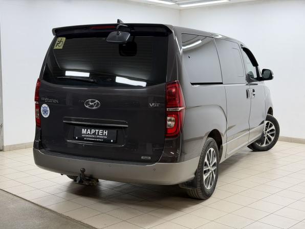 Hyundai Grand Starex I Рестайлинг 2 с пробегом 2019 года, цена 4 200 000 рублей, 126686 км, минивэн, Автокод Объявления