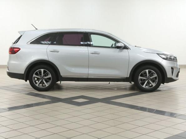 Kia Sorento II Рестайлинг с пробегом 2019 года, цена 2 100 000 рублей, 139000 км, внедорожник, Автокод Объявления
