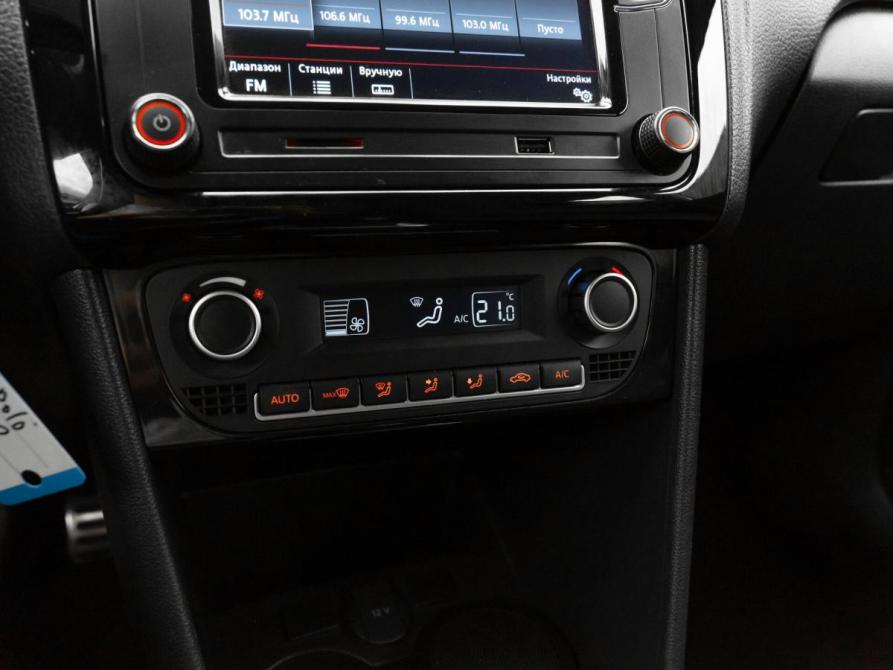 Volkswagen Polo V Рестайлинг Москва  - изображение 18